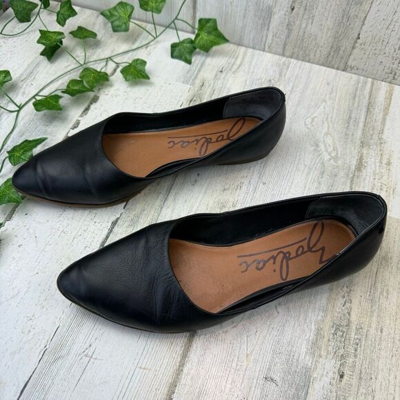 Zodiac Hill Pointed Toe Ballet Black Flat size 9 - Picture 3 of 9